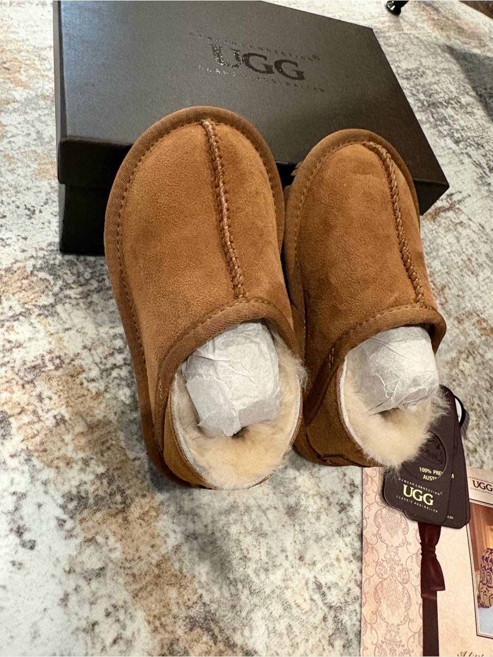 New UGG Kids Remy Slip-on Slipper (7/8)